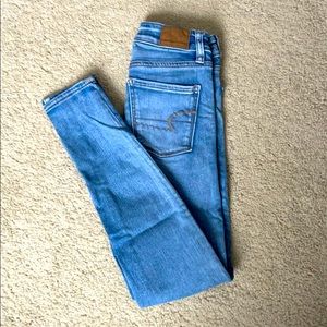 High Rise American Eagle jeans